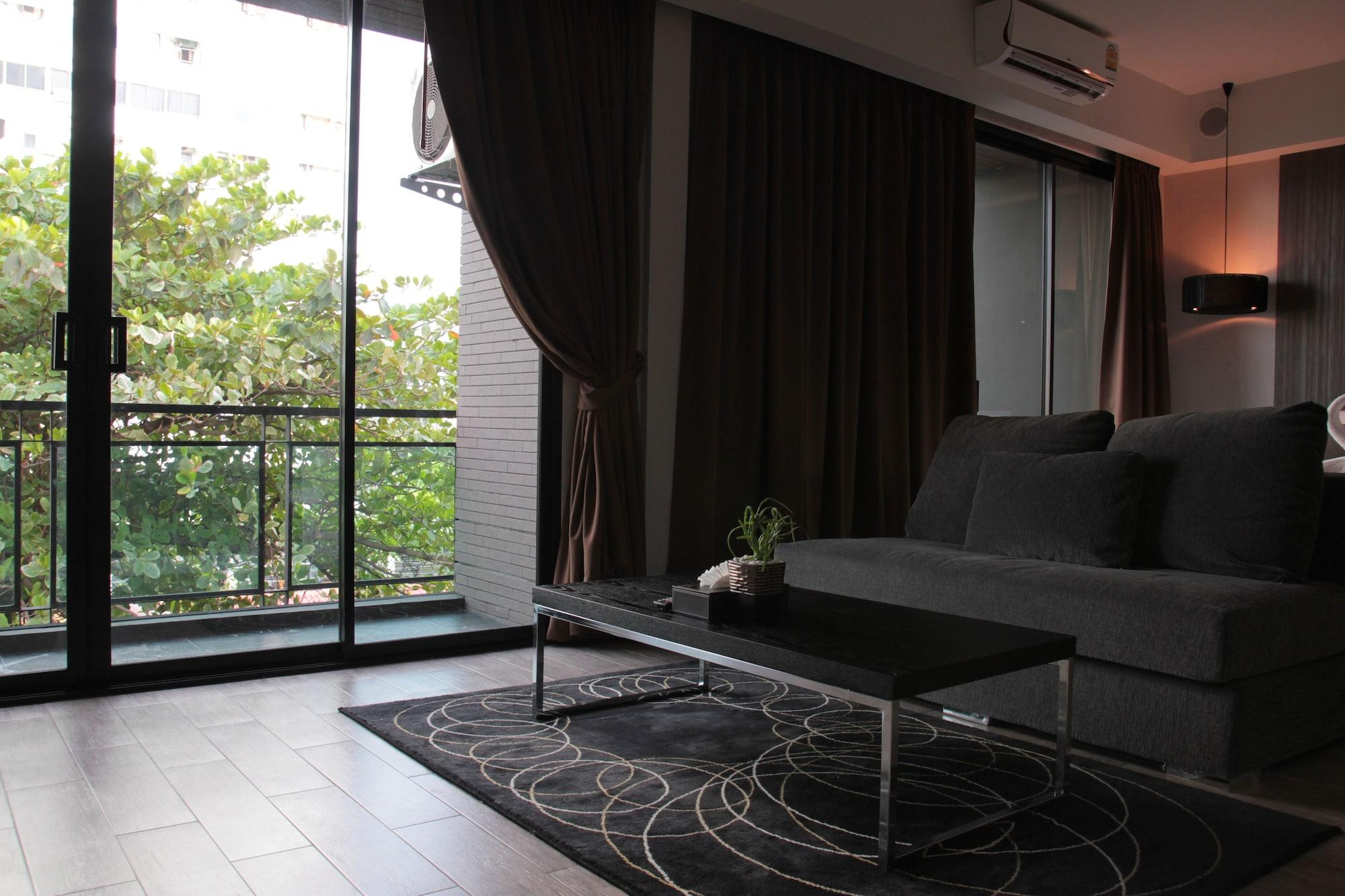 Inn Place Serviced Residence Pattaya Extérieur photo