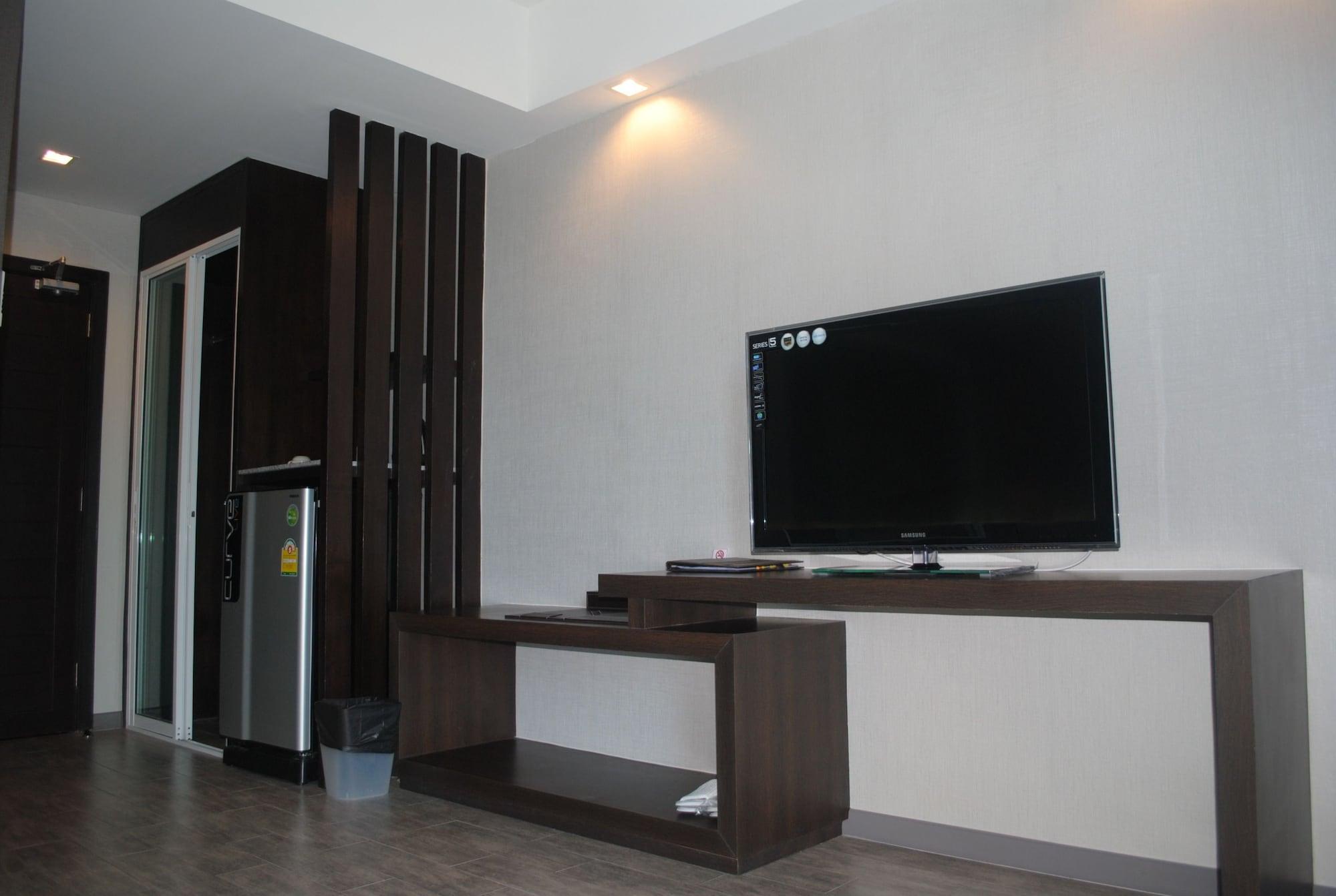 Inn Place Serviced Residence Pattaya Extérieur photo