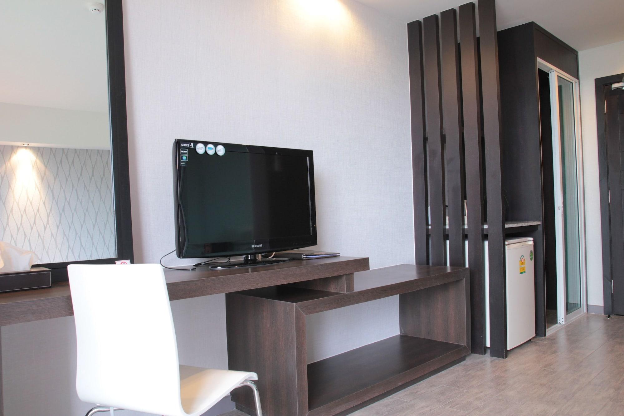 Inn Place Serviced Residence Pattaya Extérieur photo