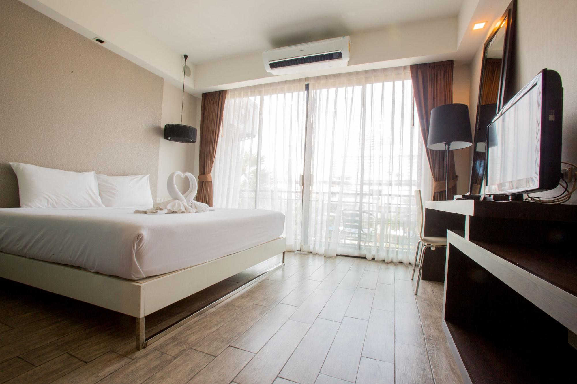 Inn Place Serviced Residence Pattaya Extérieur photo