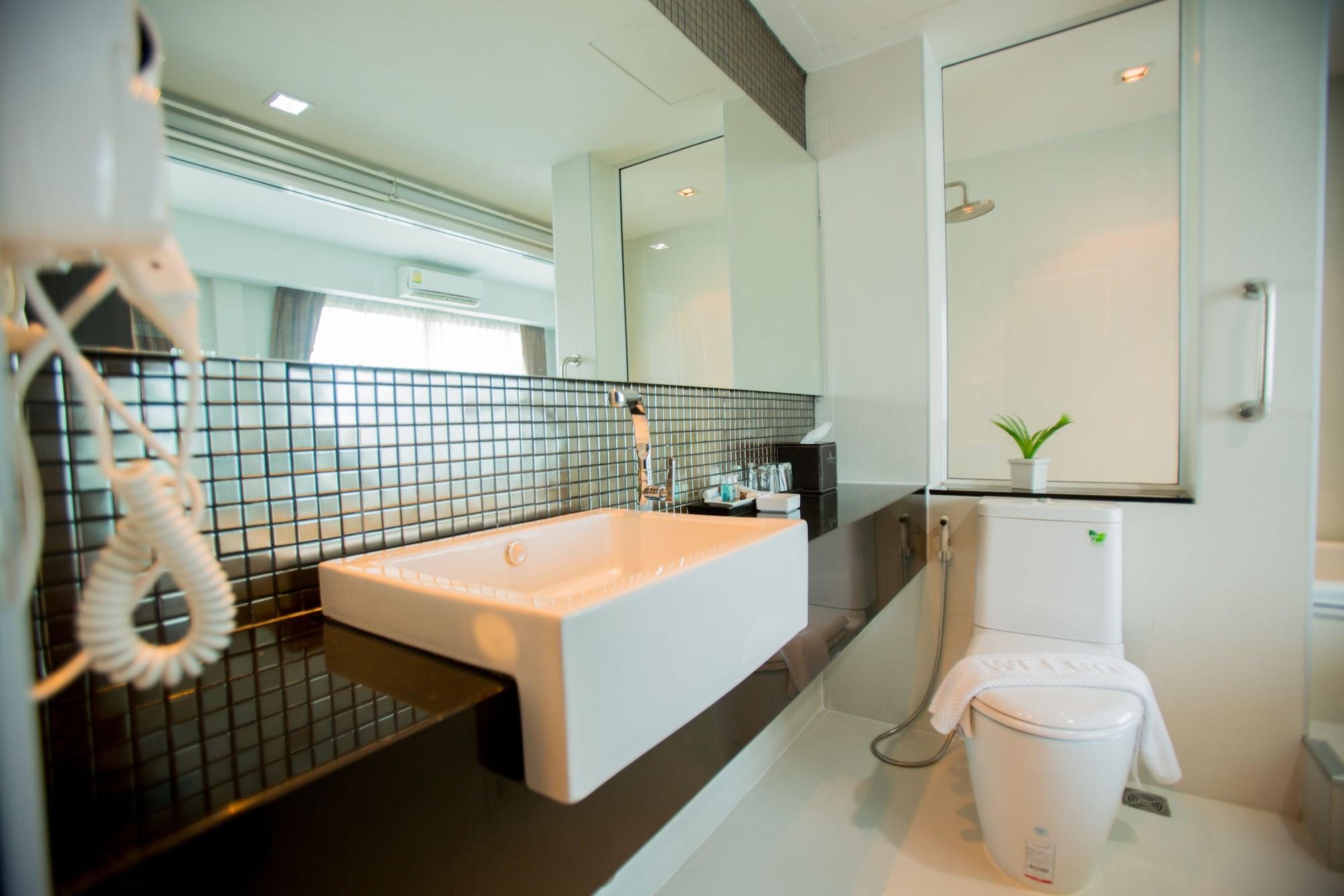 Inn Place Serviced Residence Pattaya Extérieur photo
