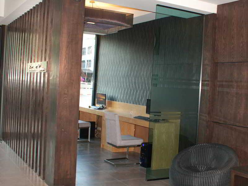 Inn Place Serviced Residence Pattaya Extérieur photo