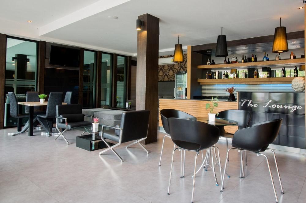 Inn Place Serviced Residence Pattaya Extérieur photo